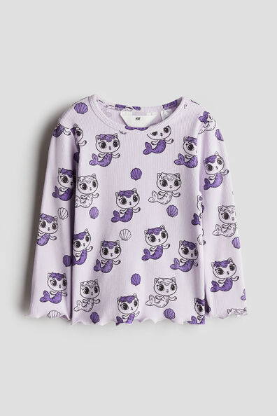 Long-sleeved printed top