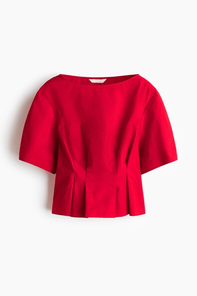 Waisted boat-neck top