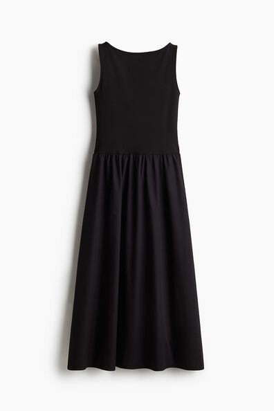 Sleeveless flared-skirt dress