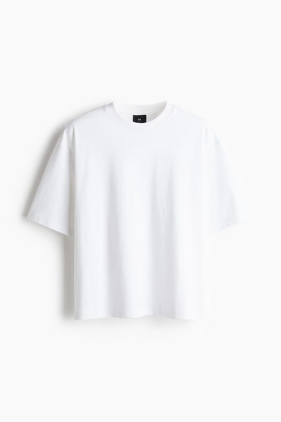 Loose Fit Boxy-style T-shirt