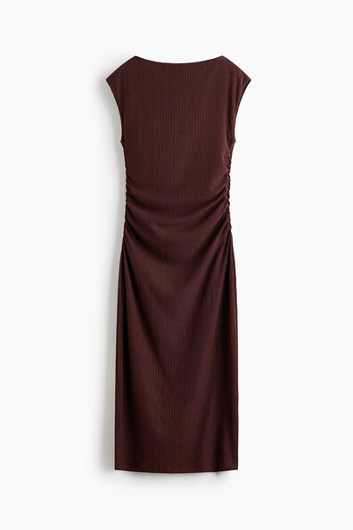 Cap-sleeved crinkled dress