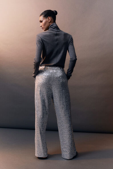 Shimmering trousers