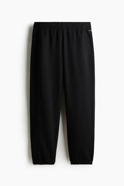 Loose Fit Sports joggers with DryMove™