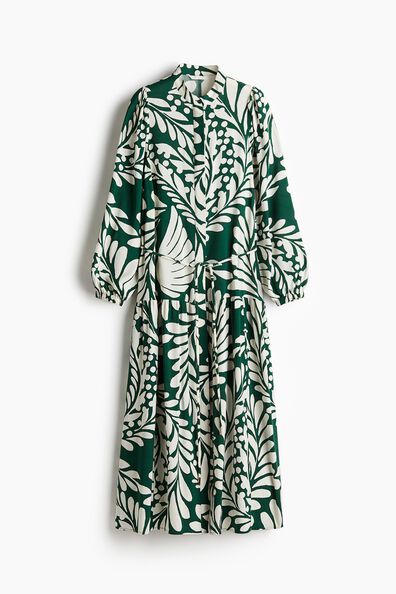 Long puff-sleeved dress