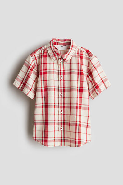 Short-sleeved cotton shirt