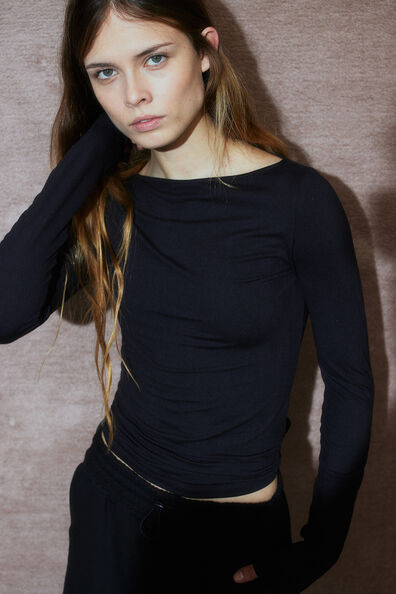 Boat-neck jersey top