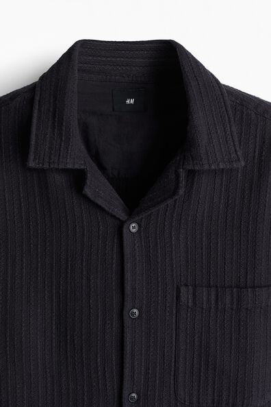 Regular Fit Textured resort shirt