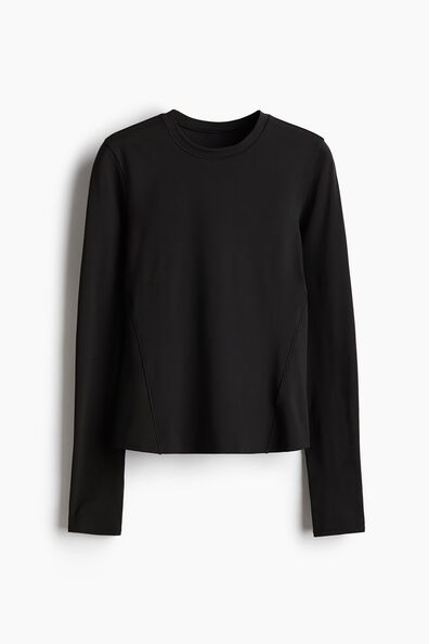 Sports top with DryMove™