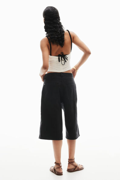 Knee-length twill shorts