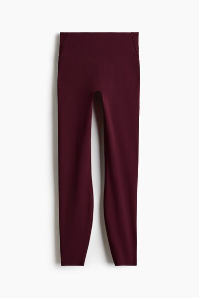 Sports leggings with SculptMove™