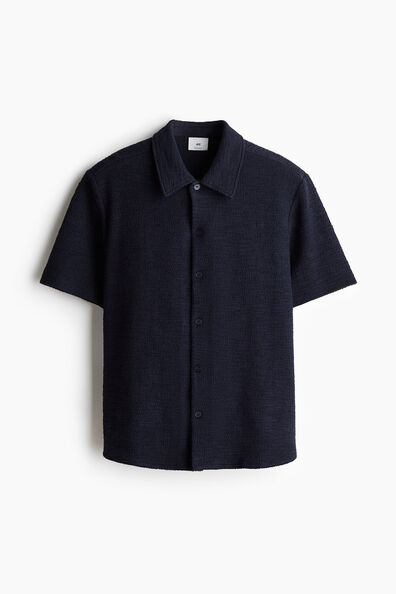 Regular Fit Textured short-sleeved shirt