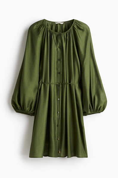 Oversized tie-belt dress