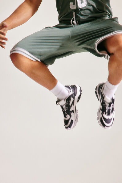 DryMove™ Basketball shorts