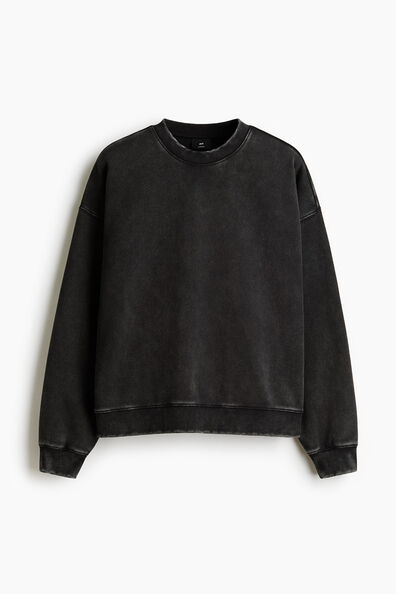 Oversized Fit washed-look sweatshirt