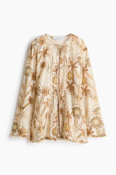Floral-print tie-front blouse