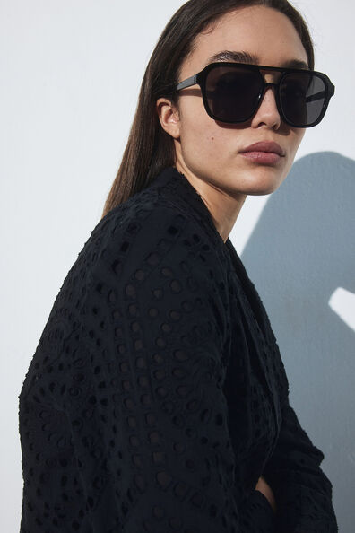 Broderie anglaise blazer