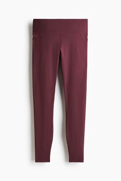 Pocket-detail sports leggings with DryMove™