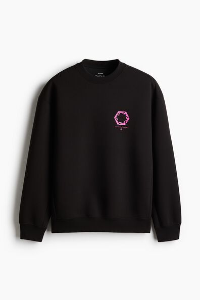 Loose Fit Sports top with DryMove™