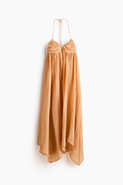 Sweetheart-neck halterneck dress