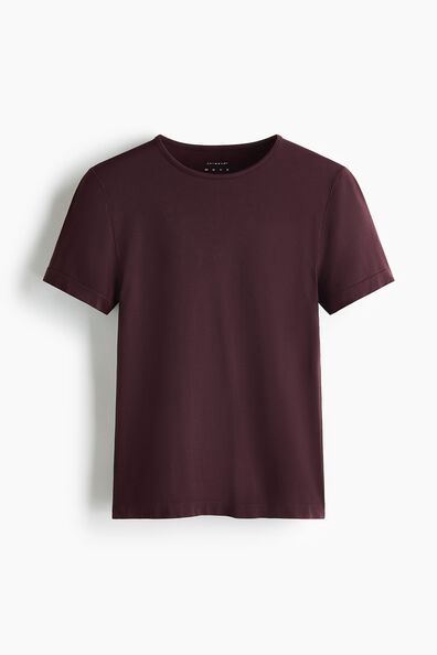 Seamless Slim Fit Sports top with SoftMove™