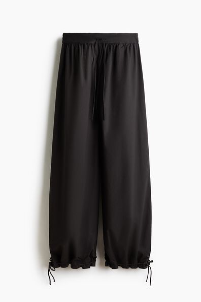 Balloon-leg poplin trousers