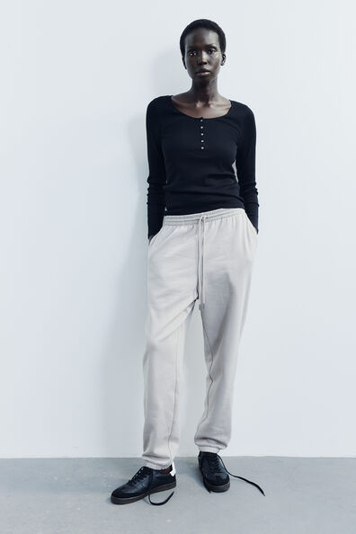 Ribbed Henley top