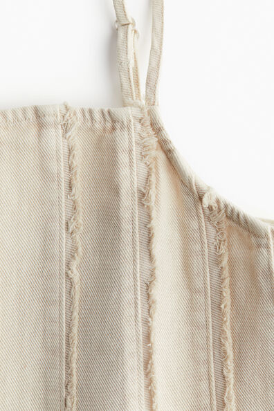 Бежевый