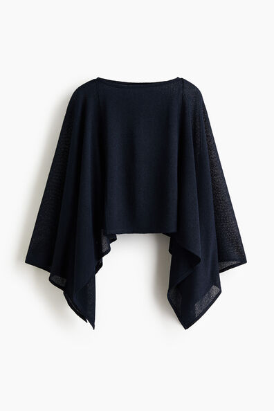Fine-knit cape