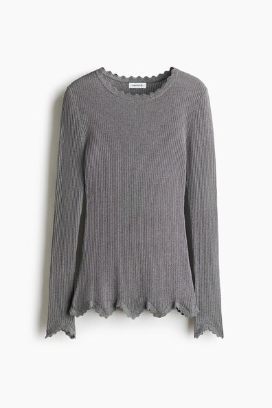 Glittery viscose top
