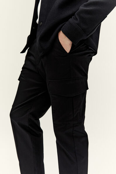 Slim Fit Cargo trousers