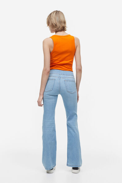 Flared Low Jeans