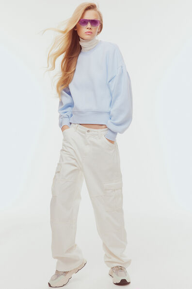 Puff-sleeved sweatshirt