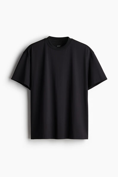 Loose Fit Sports top in DryMove™