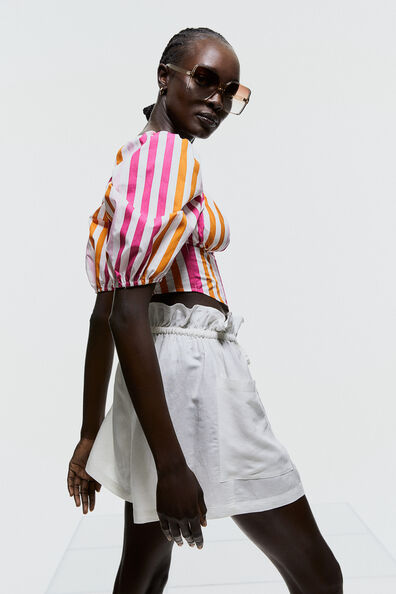 Paper bag shorts