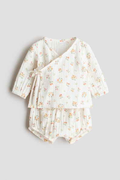 2-piece wrapover muslin set