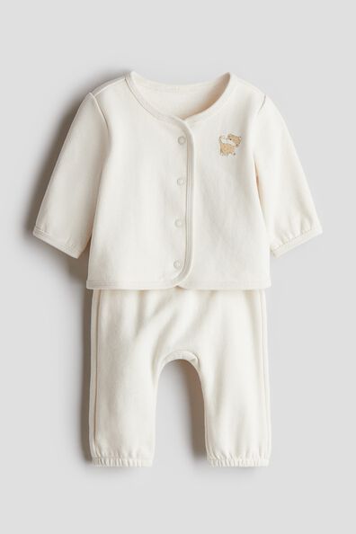 2-piece cardigan and joggers set