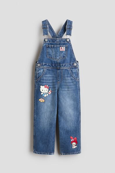Printed denim dungarees