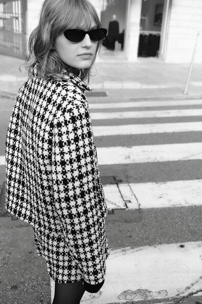 Чёрный