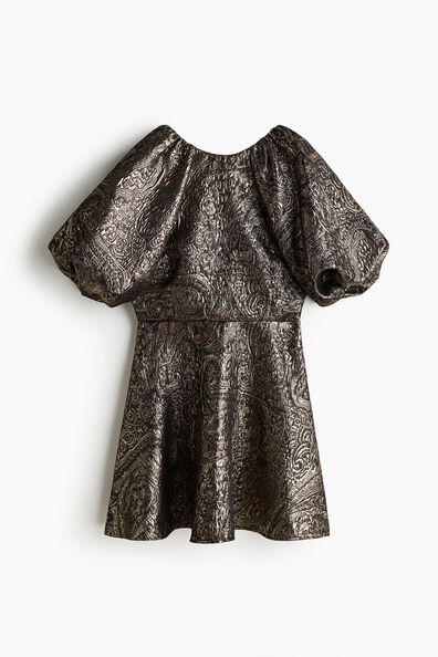 Balloon-sleeved dress