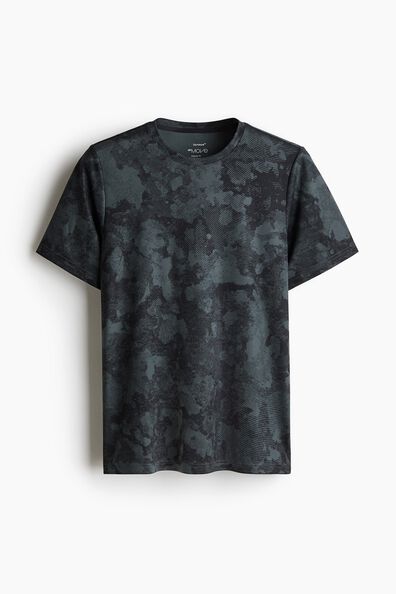 Regular Fit Sports top with DryMove™