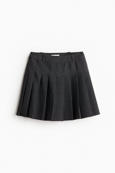 Pleated mini skirt