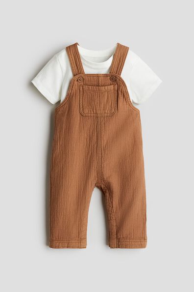 2-piece dungarees and top set