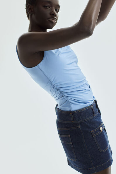 Asymmetric one-shoulder top