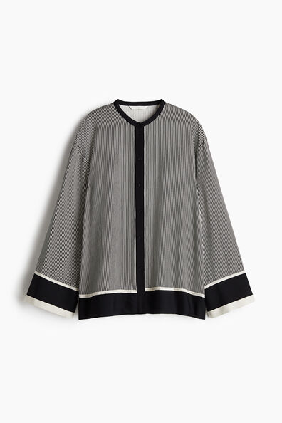 Loose-fit shirt