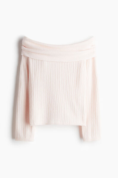Off-the-shoulder jumper