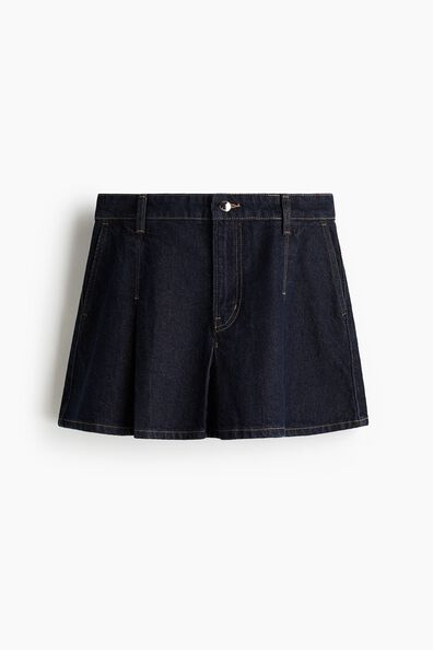 Pleated denim skirt