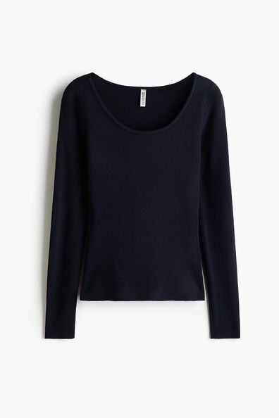 Knitted scoop-neck top