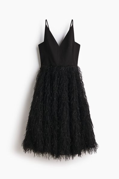 Circle-skirt strappy dress