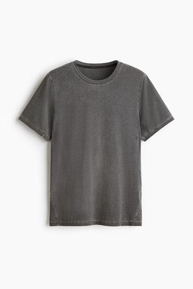 Sports T-shirt with DryMove™