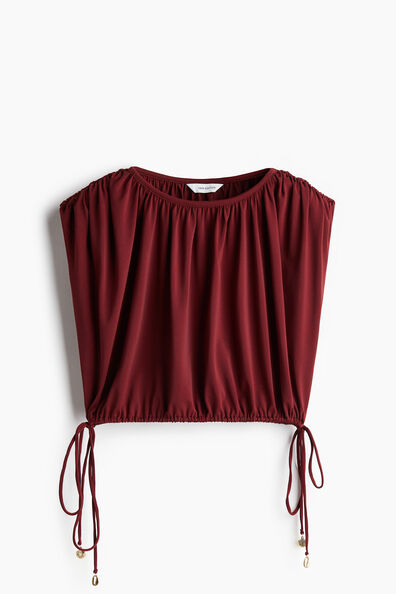 Pleated top